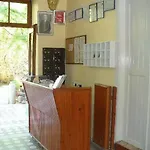 Held Hotel 2*