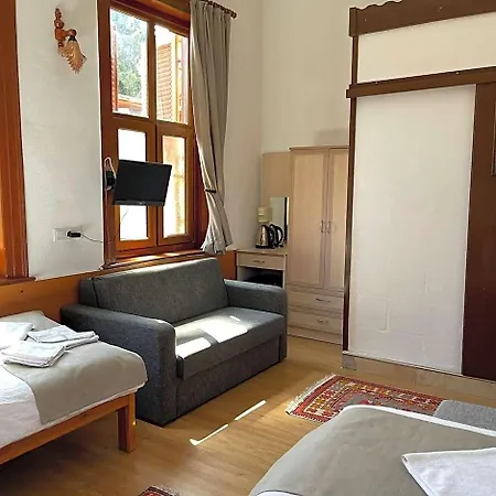 Hotel Held