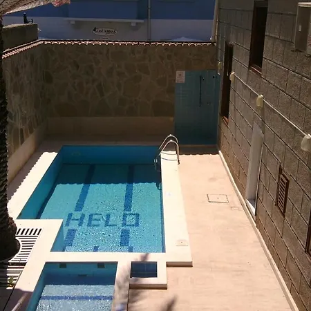 Hotel Held 2*